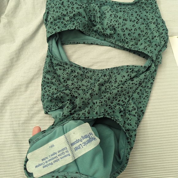 NWT, One piece, leopard print swimsuit - Picture 4 of 5